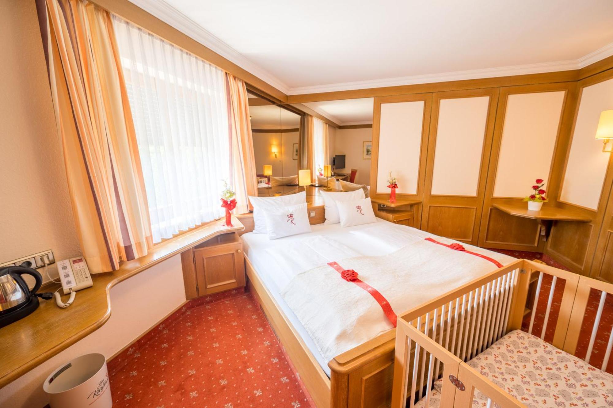 Hotel Am Schlosspark Zum Kurfuerst Oberschleissheim Luaran gambar